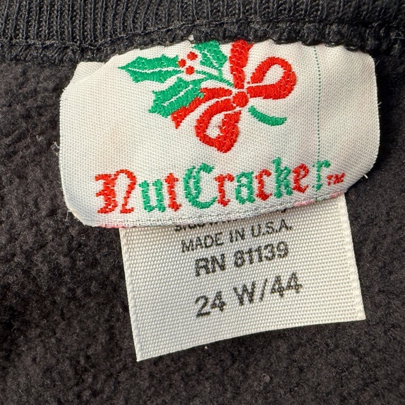 Nutcracker Vintage Holiday Sweater Black w/ Christmas/Winter Scene Size 24W/44 - Picture 3 of 11